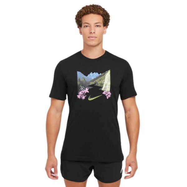 CAMISETA NIKE TRAIL - PRETO